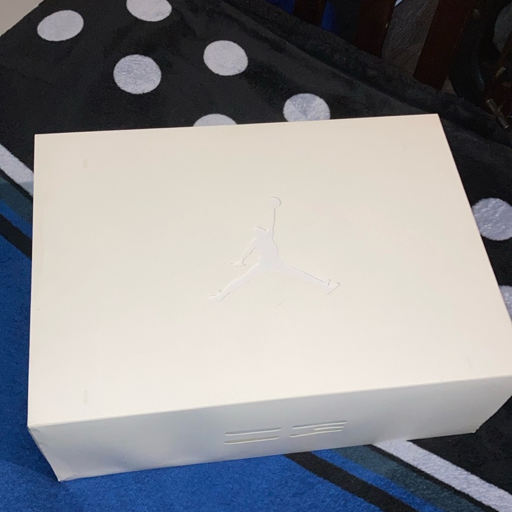 Air Jordan 37 Oreo